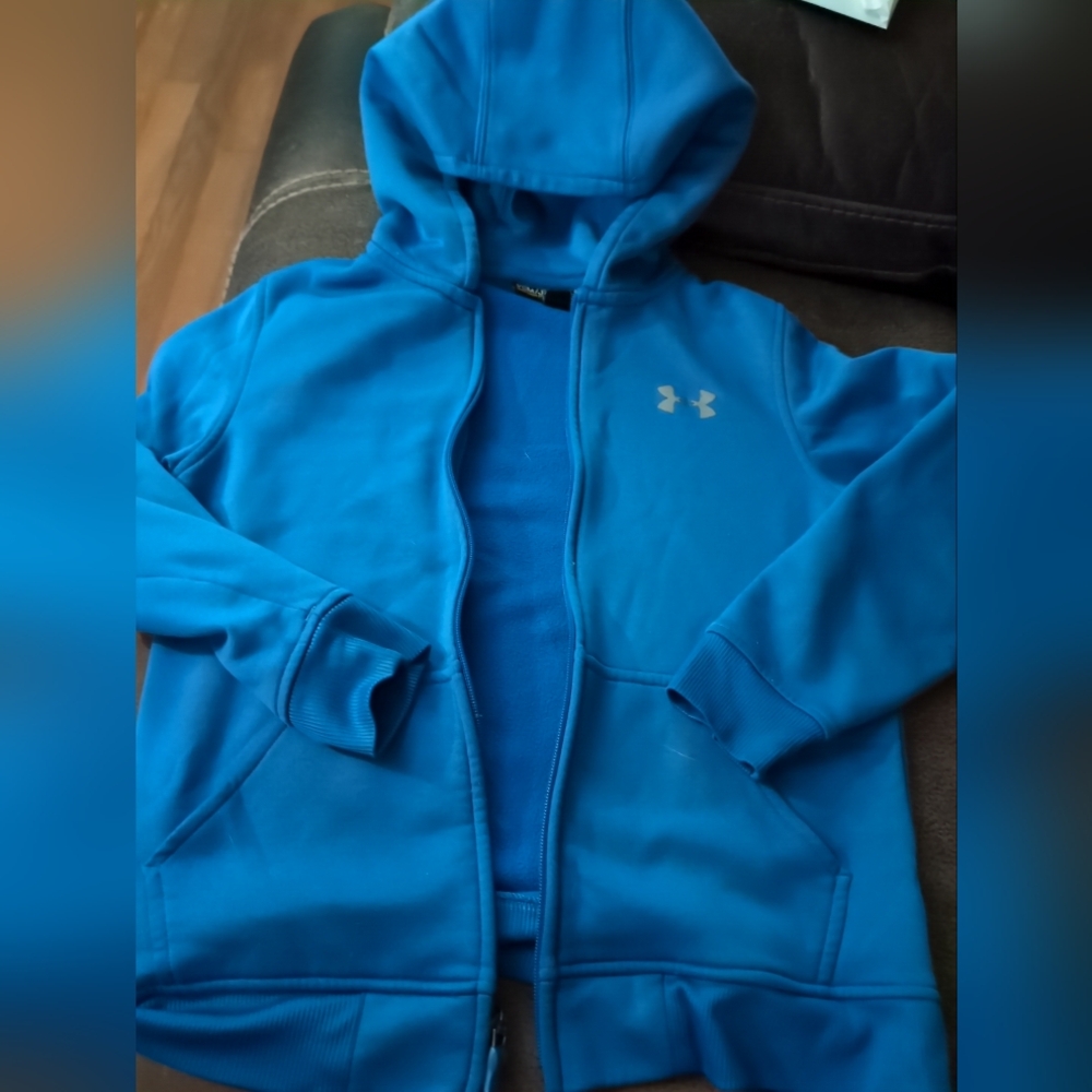 Girls under armour jacket